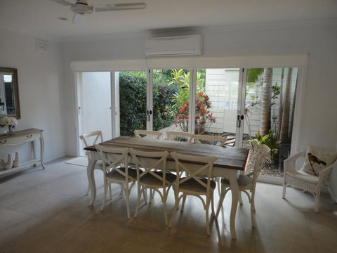 Noosa Entrance Waterfront Resort - Great Ocean Road Tourism 0