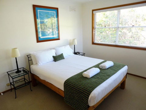 Noosa Entrance Waterfront Resort - Great Ocean Road Tourism 1