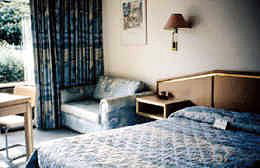 Moe Parklands Motel - Great Ocean Road Tourism 0