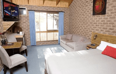 Beechworth Carriage Motor Inn - Great Ocean Road Tourism 2