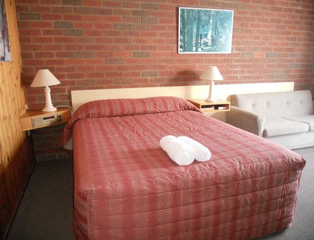 KY COUNTRY ROADS MOTOR INN - Great Ocean Road Tourism 1