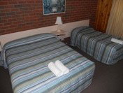 KY COUNTRY ROADS MOTOR INN - Great Ocean Road Tourism 3