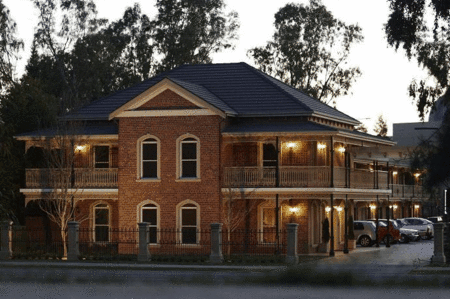 Carlyle Suites  Apartments - Great Ocean Road Tourism