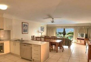 Kirra Palms Holiday Apartments - Great Ocean Road Tourism 1