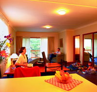 Oxley Court Serviced Apartments - Great Ocean Road Tourism