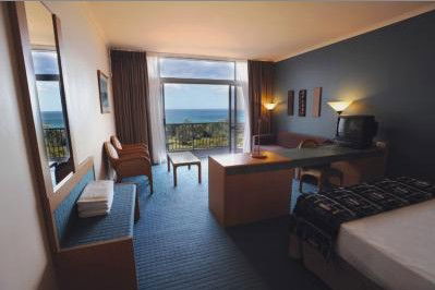Absolute Beachfront Opal Cove Resort - Great Ocean Road Tourism 1