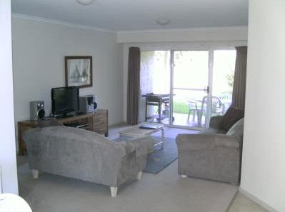 Absolute Beachfront Opal Cove Resort - Great Ocean Road Tourism 4