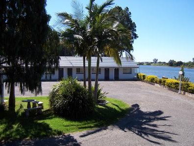 Colonial Court Motor Inn - Great Ocean Road Tourism 4