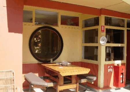 Hawaiian Sands Motor Inn - Great Ocean Road Tourism 3