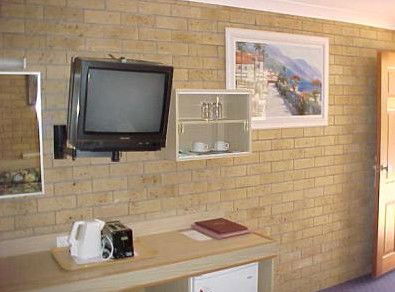 A Settlers Motor Inn - Great Ocean Road Tourism 2