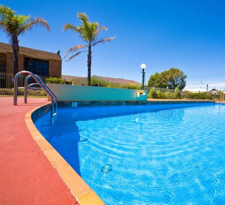 Mid City Warrnambool - Great Ocean Road Tourism 1