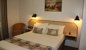 Colonial Village Motel - Great Ocean Road Tourism 1