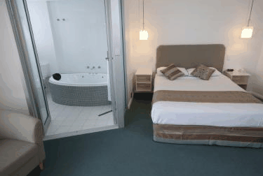Atlantic Tower Motor Inn - Great Ocean Road Tourism 1