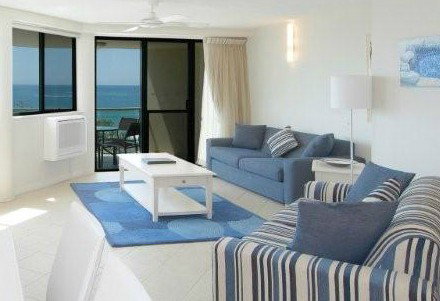 Malibu Mooloolaba - Great Ocean Road Tourism 3
