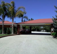 Golden Chain Border Gateway Motel - Great Ocean Road Tourism