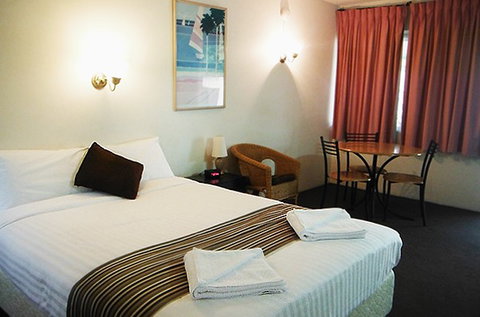 Coffs Harbour Pacific Palms Motel - Great Ocean Road Tourism 1