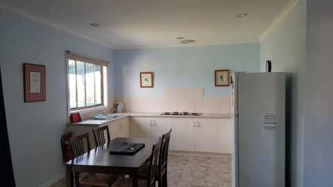 Marion Bay Holiday Villas - Great Ocean Road Tourism 4