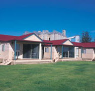 The Mac's Beachfront Villas - Great Ocean Road Tourism