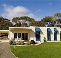 SeaShells Penneshaw - Great Ocean Road Tourism