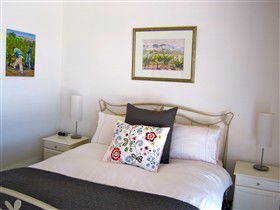 ArtWine Cottages - Great Ocean Road Tourism 0