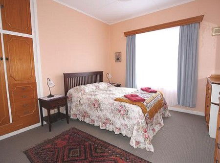 The Pines Holiday Home - Great Ocean Road Tourism 3