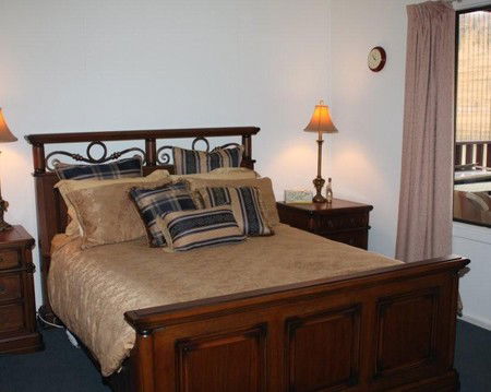 River Shack Rentals - The River Classic - Great Ocean Road Tourism 3