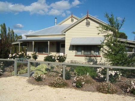 Willowbrook Cottages - Great Ocean Road Tourism 1