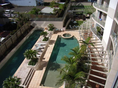 Aspect Caloundra - Great Ocean Road Tourism 4