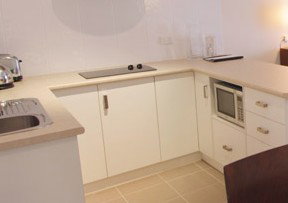 Best Western Standpipe Golf Motor Inn - Great Ocean Road Tourism 1