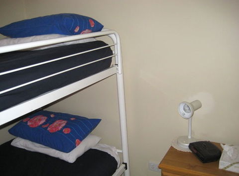 Parndana Hotel Cabins - Great Ocean Road Tourism 3
