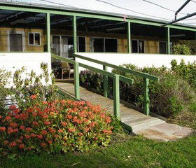The Folly Holiday Home - Great Ocean Road Tourism 0