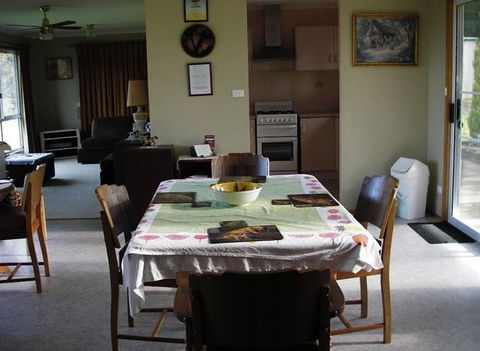 The Folly Holiday Home - Great Ocean Road Tourism 4