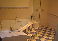 Naracoorte Cottages - MacDonnell House - Great Ocean Road Tourism 4