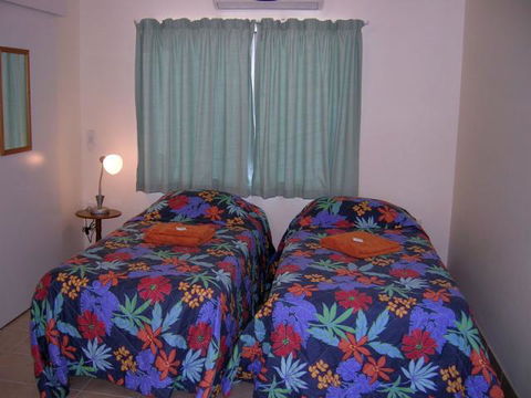 Cooktown Motel Pam's Place - Great Ocean Road Tourism 4