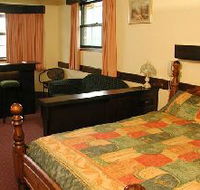 Olde Tudor Hotel - Great Ocean Road Tourism