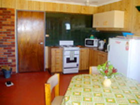 Helvetia Retreat - Great Ocean Road Tourism 0