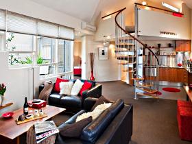 TWOFOURTWO Boutique Apartments - Great Ocean Road Tourism 0