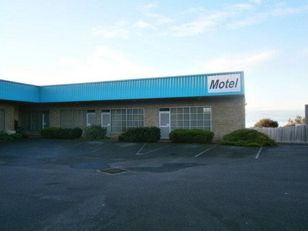 Penguin Holiday Apartments - Great Ocean Road Tourism 3