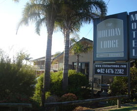 Holiday Lodge Motor Inn - Great Ocean Road Tourism 0