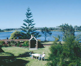 Edgewater Motel - Great Ocean Road Tourism 0