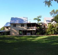 Glasshouse Mountains Ecolodge - Great Ocean Road Tourism