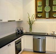 Clyvemore Apartment - Great Ocean Road Tourism