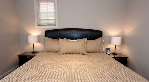 Executive Townhouse, Ballarat - Great Ocean Road Tourism 2