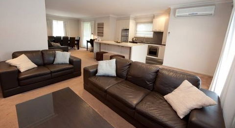 Executive Townhouse, Ballarat - Great Ocean Road Tourism 5
