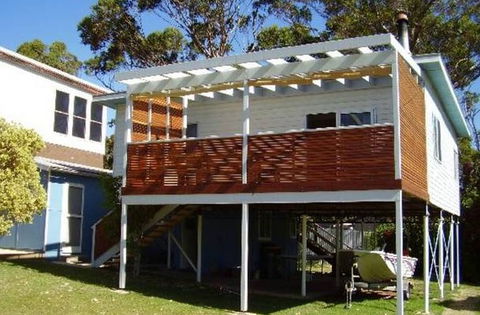 Aqua - My Island Home - Great Ocean Road Tourism 4
