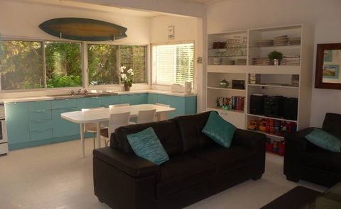 Aqua - My Island Home - Great Ocean Road Tourism 5