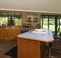 Banksia Garden Retreat - Great Ocean Road Tourism