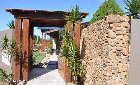 Beachfront House - Great Ocean Road Tourism 2