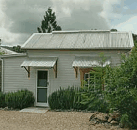 Mavis's Kitchen and Cabins - Great Ocean Road Tourism