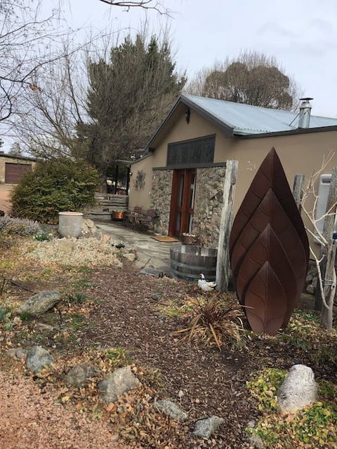 Glenelm Guest Cottage - Great Ocean Road Tourism 7